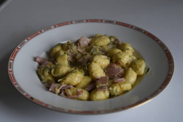 Teller mit Gnocchi